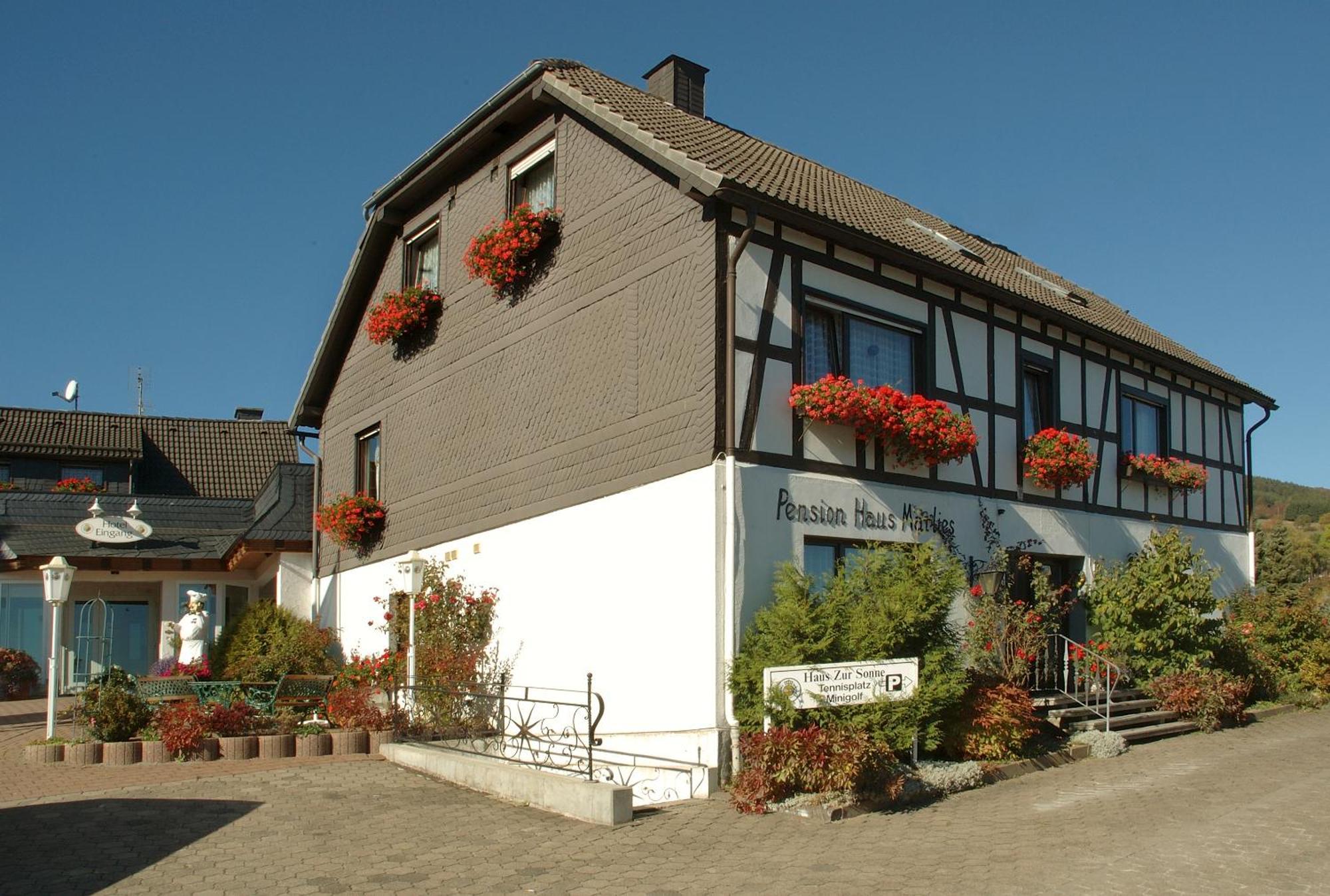 Gaestehaus Stolzenberg Otel Hallenberg Dış mekan fotoğraf